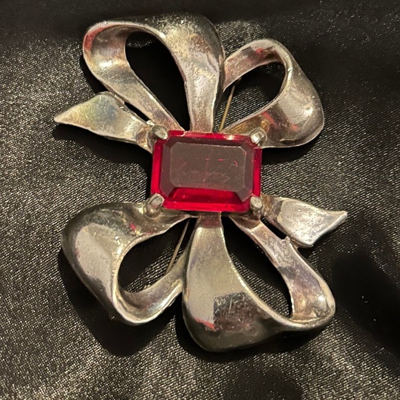 Huge Vintage Crimson Bow Brooch - Stunner from the 40s /  50s - Picture 6 of 8